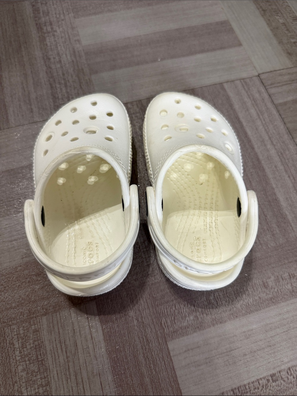 Crocs - Picture 2 of 4